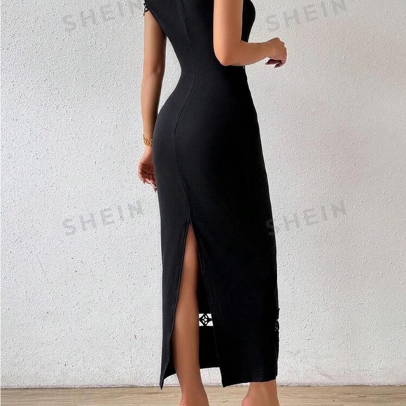 Black Summer off shoulder slim fit long dress with lace. - Picture 3 of 12